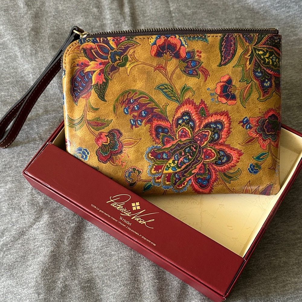 Patricia Nash Multicolor Floral Wristlet